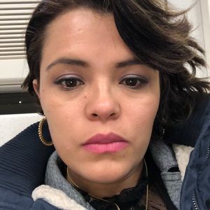 Meet your Posher, Evelyn